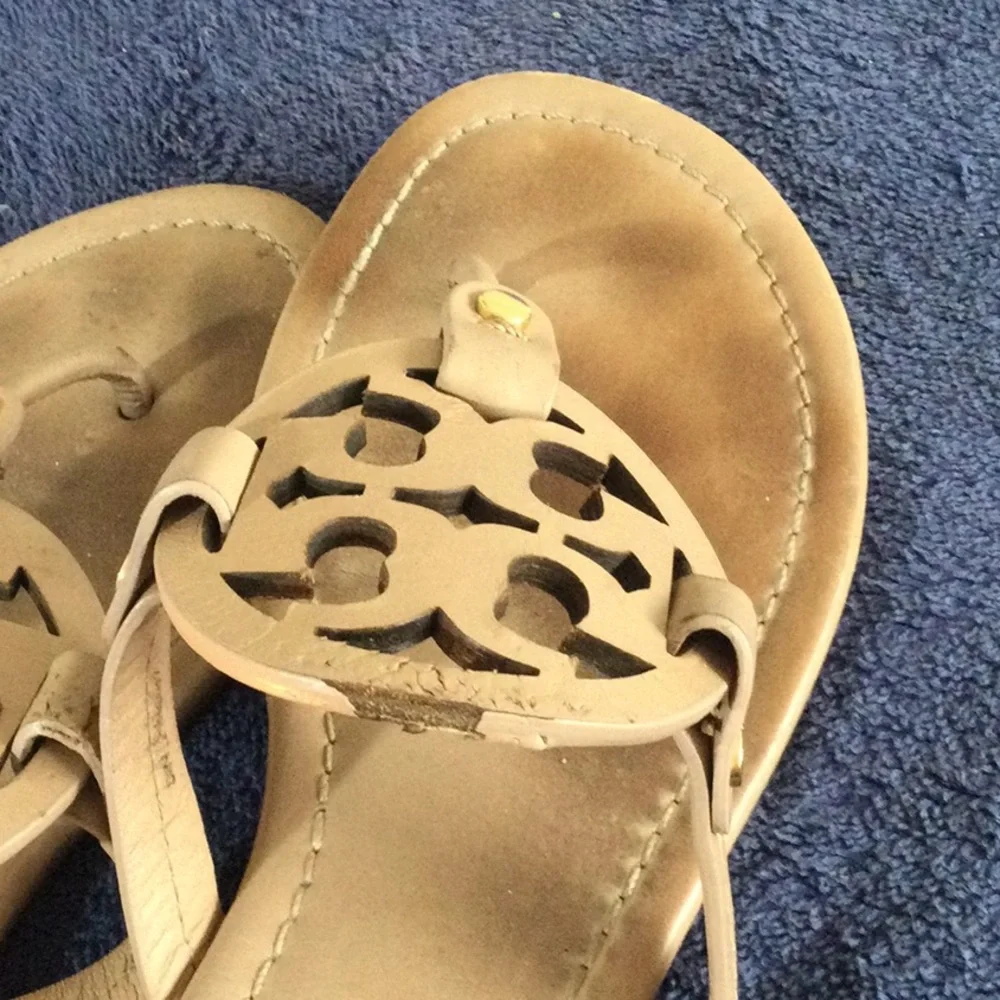 Tory Burch Miller Logo Thong Sandals in Taupe - Picture 8 of 8